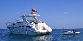 YACHT8